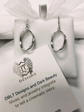 Load image into Gallery viewer, Oval Hoop Earring in Sterling Silver