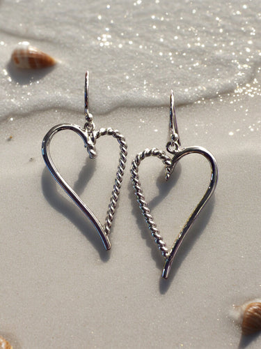Amor Twist Earring