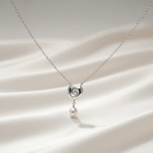 Load image into Gallery viewer, Heart Pearl Pendant