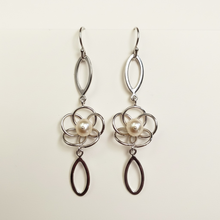Load image into Gallery viewer, Flower with Freshwater Pearl Nugget Earring in Sterling Silver