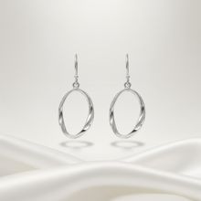 Load image into Gallery viewer, Sculpted Oval Hoops