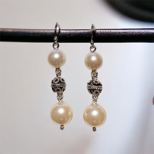 Vintage Pearl Bead Earring in Sterling Silver