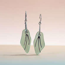 Load image into Gallery viewer, Siren's Mist Earring