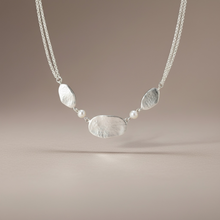 Load image into Gallery viewer, Pearl Link Necklace