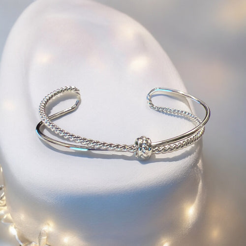Lustrous Elegance Knot Bangle