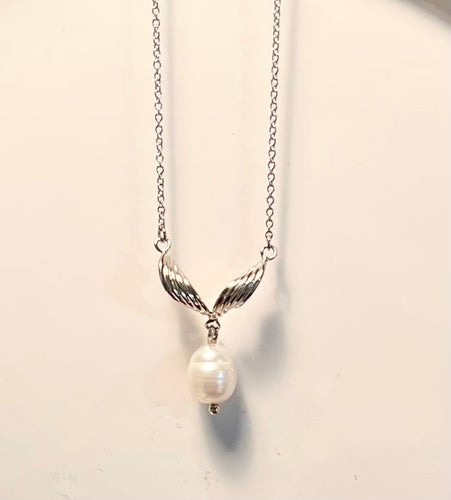 Freshwater Pearl Drop Pendant in Sterling Silver