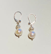 Load image into Gallery viewer, Genuine Pearl Drop Earring in sterling silver