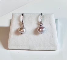 Load image into Gallery viewer, Lavender Nugget  Freshwater Pearl Earring in Sterling Silver